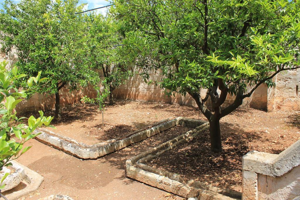 Masseria Gianecchia Cisternino Luaran gambar